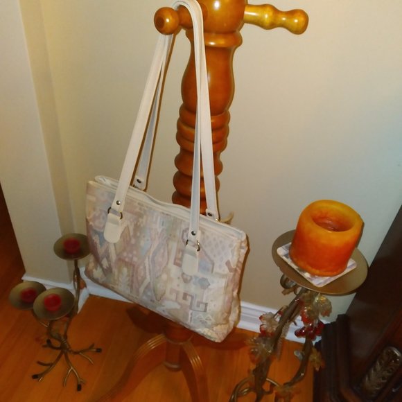 Elegant bag, Combination of fabric and leather - Picture 5 of 7